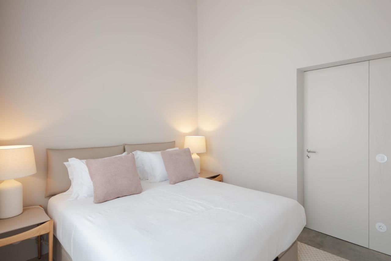 L'Olivier 23 - 2 Apartments In A Recently Renovated Guesthouse OOporto Esterno foto