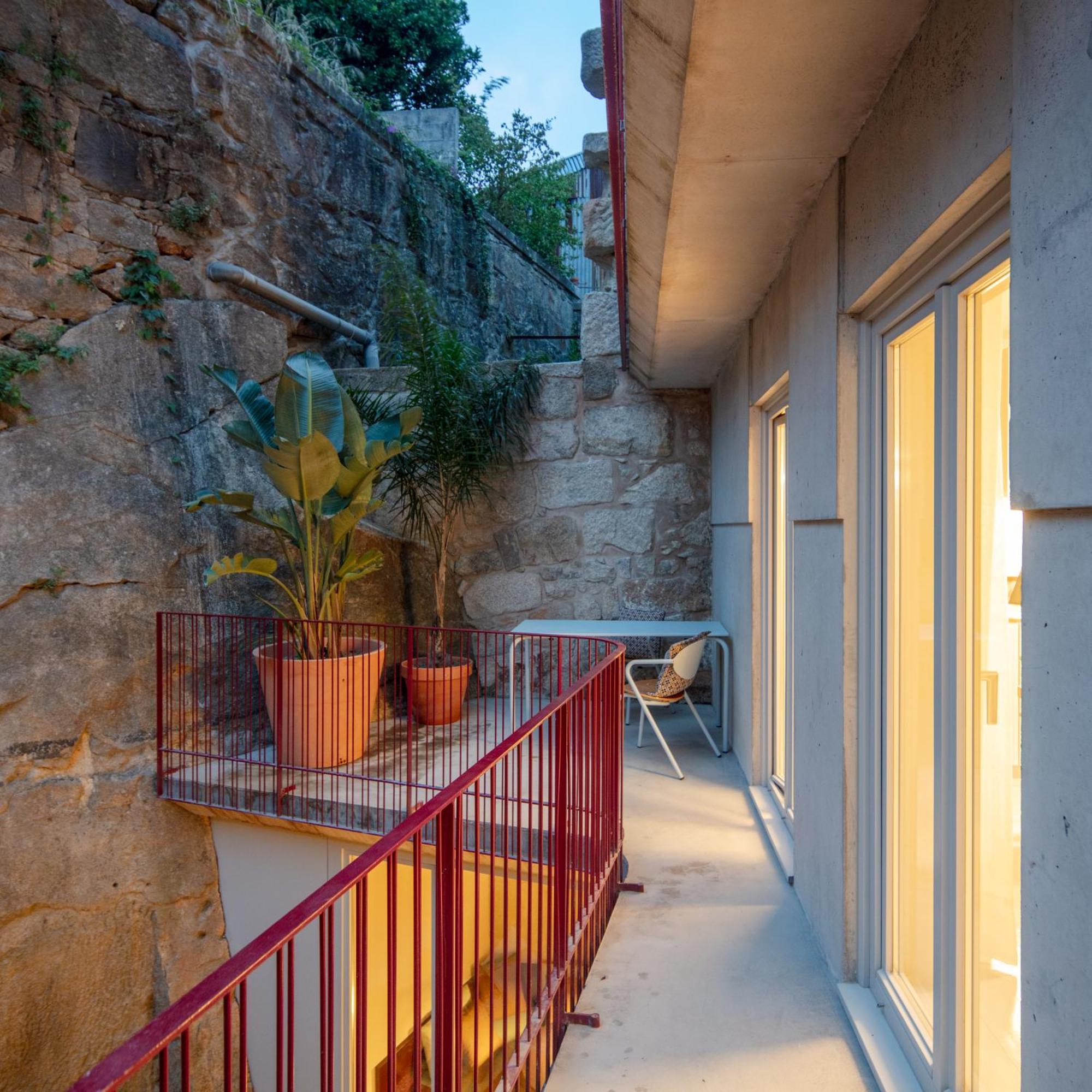 L'Olivier 23 - 2 Apartments In A Recently Renovated Guesthouse OOporto Esterno foto