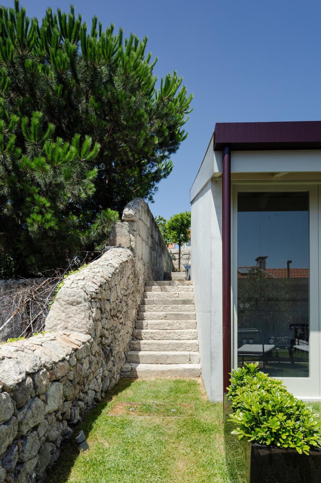 L'Olivier 23 - 2 Apartments In A Recently Renovated Guesthouse OOporto Esterno foto